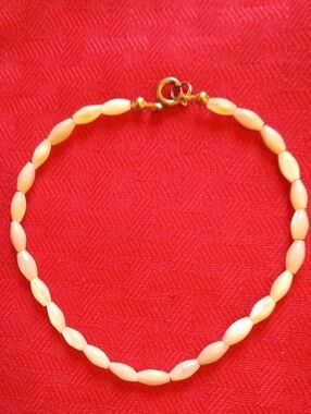 Faux Pearls Beaded Bracelet